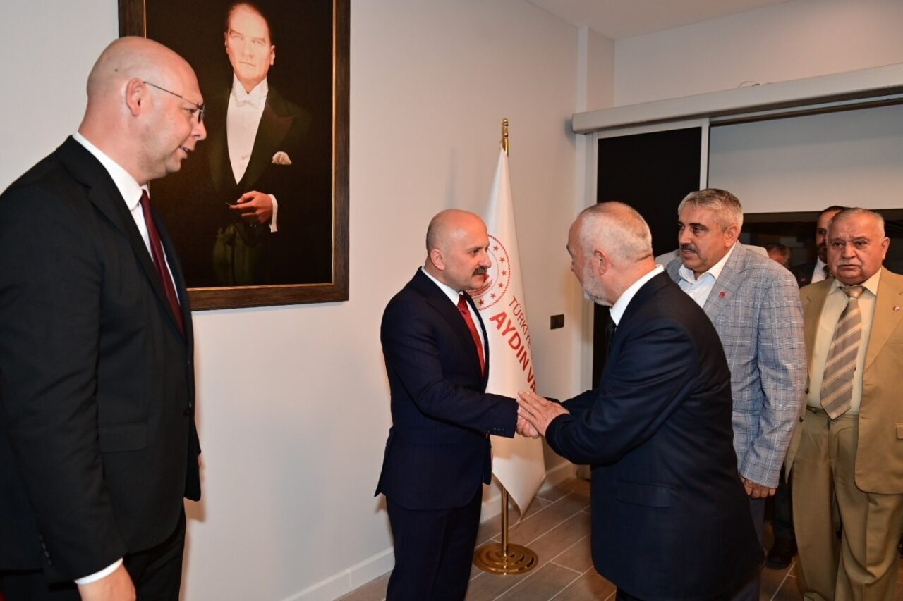 Aydın’da Kurban Bayramı resmi bayramlaşma töreni Aydın Valisi Dr. Osman