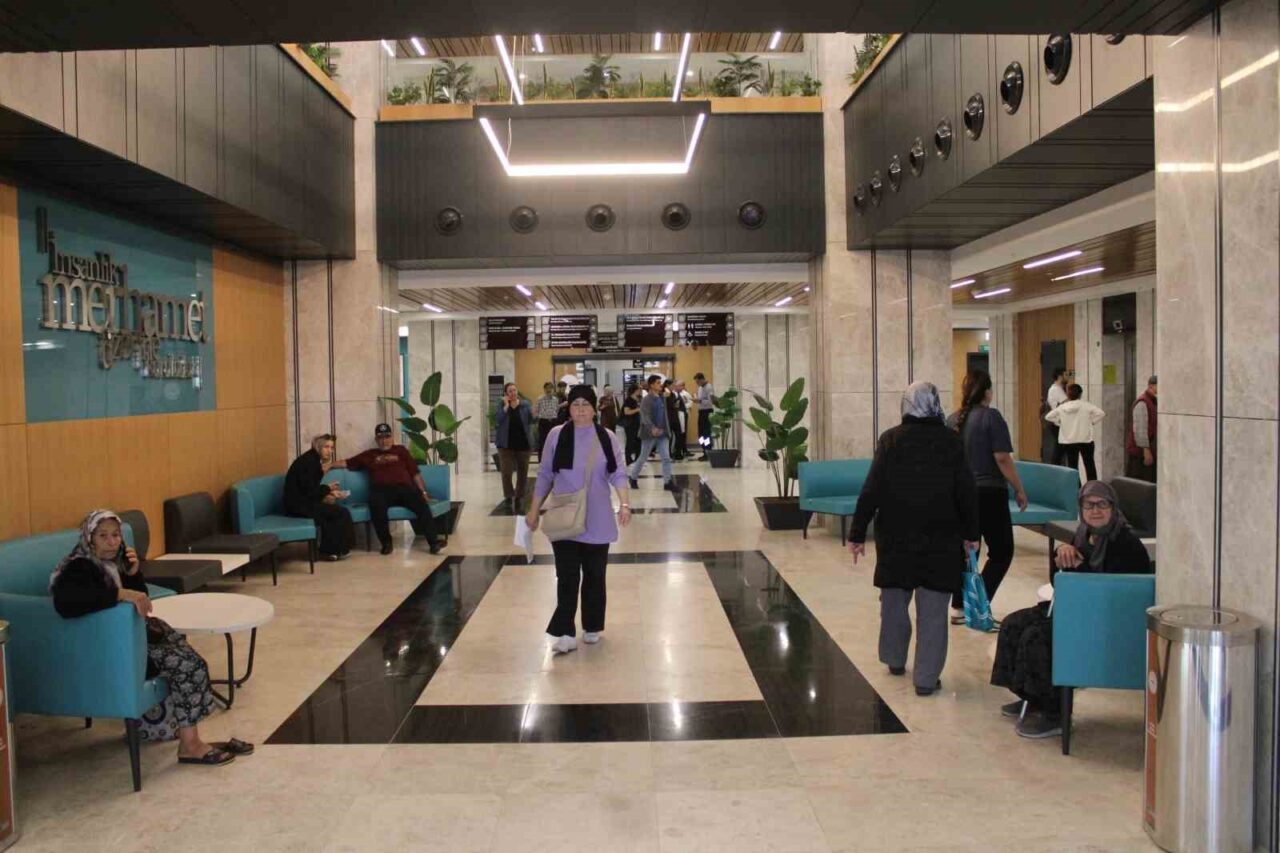Aydın’ın Efeler ilçesinde yapımı tamamlanan ve ayda ortalama 450 bin