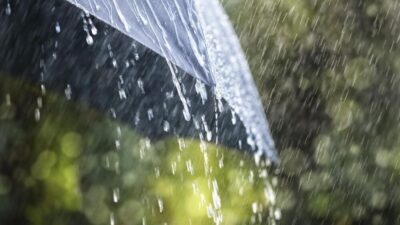 Aydın’da yarın sabah saatlerinden itibaren sağanak yağışlı havanın yerel olarak