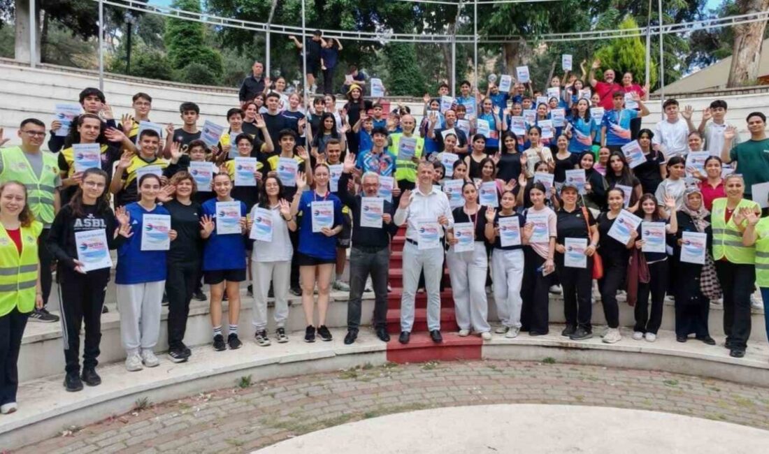 Dünya Oryantiring Haftası kapsamında Aydın’da düzenlenen etkinlikte 170 sporcu, Efeler