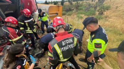 Aydın’da meydana gelen trafik kazasından tırın devrilmesi sonucu sürücü hayatını