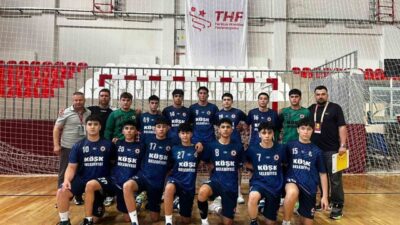 Aydın’ı temsil eden Köşk Belediyesi Doğan Spor Kulübü, Hentbol Küçük