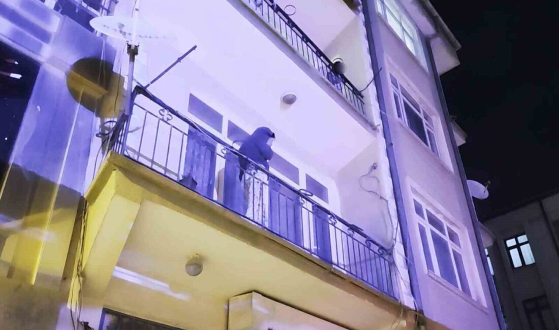 Aksaray’da bir şahıs, eski kız arkadaşının evini bastı. Paniğe kapılan