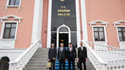 Azerbaycan Kars Başkonsolosu Zamin Aliyev, Vali Aydın Baruş’u makamında ziyaret