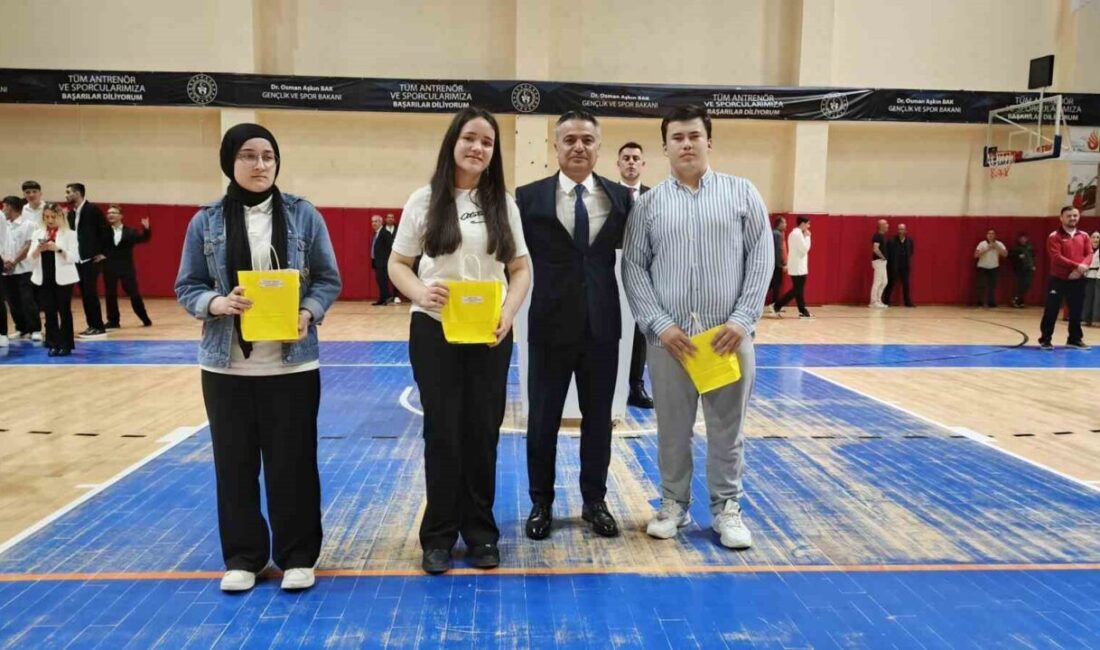Samsun’un Bafra ilçesinde, 19 Mayıs Atatürk’ü Anma, Gençlik ve Spor
