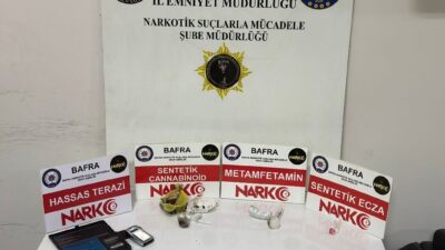 Samsun’un Bafra ilçesinde narkotik ekiplerince düzenlenen operasyonda çeşitli uyuşturucu maddeler