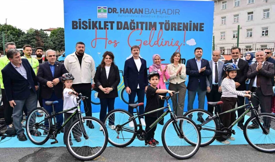 Bahçelievler Belediyesi’nce her ay düzenlenen bisiklet dağıtımının 40 ve 41’incisi