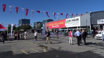 İstanbul Bahçelievler’de Kurban Bayramı’nın ilk gününde Bahçelievler Belediyesi tarafından hazırlanan
