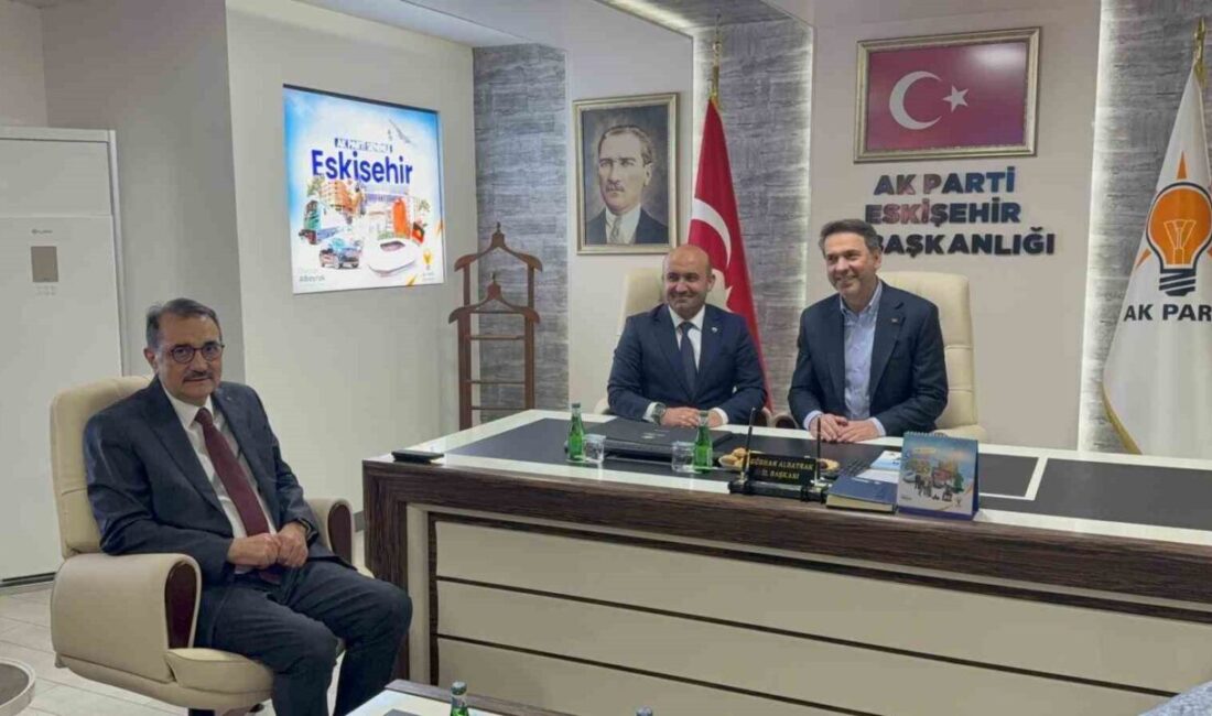Enerji ve Tabii Kaynaklar Bakanı Alparslan Bayraktar, Eskişehir için 3