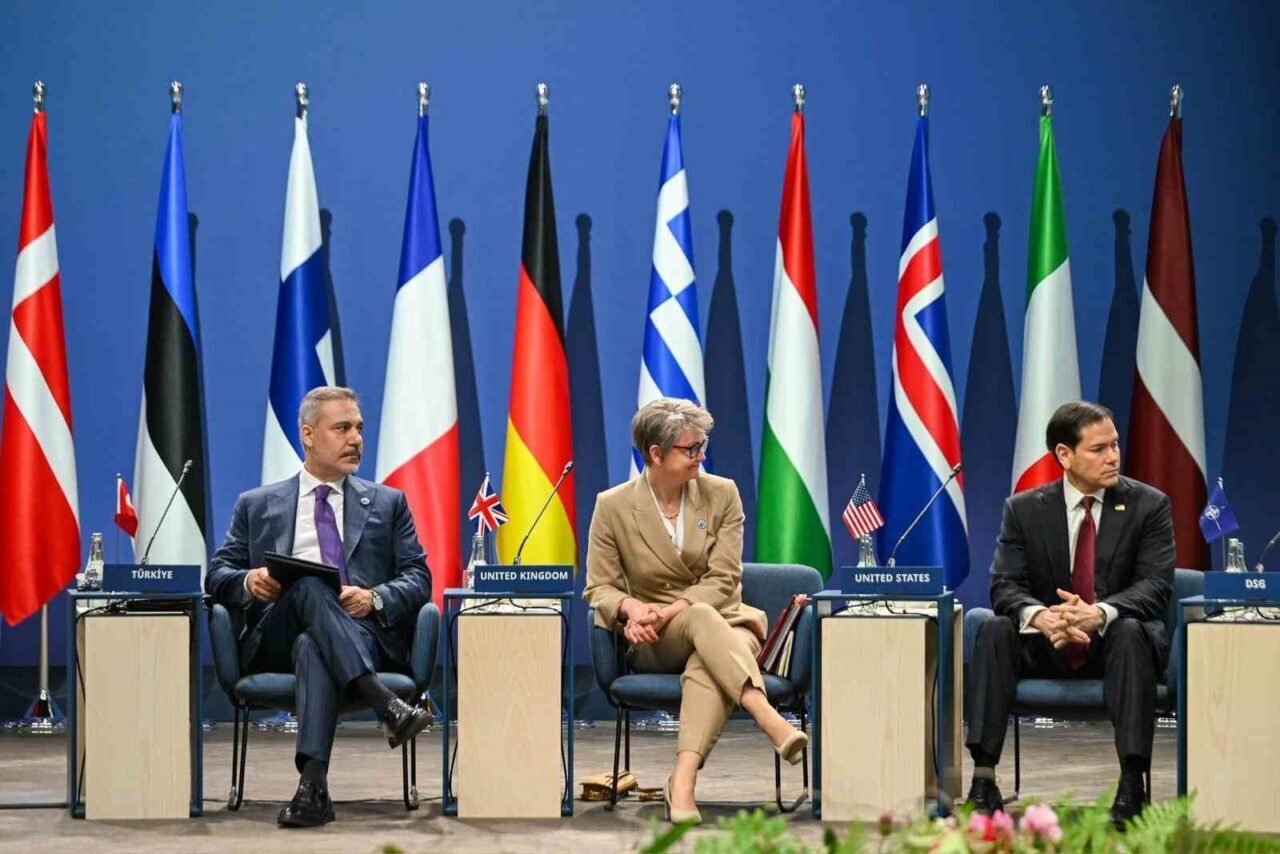 Dışişleri Bakanı Hakan Fidan, İsveç’in Helsingborg kentinde düzenlenen NATO Dışişleri