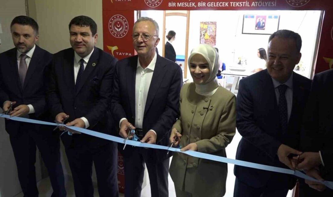 Beylikdüzü Çocuk Evleri Sitesi bünyesinde korunmaya muhtaç çocukların mesleki becerilerini