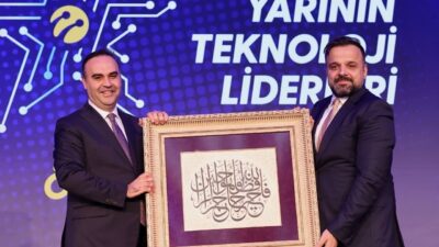 Sanayi ve Teknoloji Bakanı Mehmet Fatih Kacır, Turkcell’in hayata geçirdiği