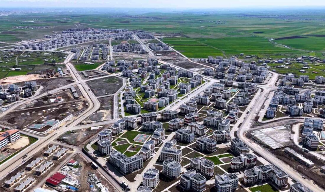 Çevre, Şehircilik ve İklim Değişikliği Bakanı Murat Kurum, Diyarbakır’da yapılan