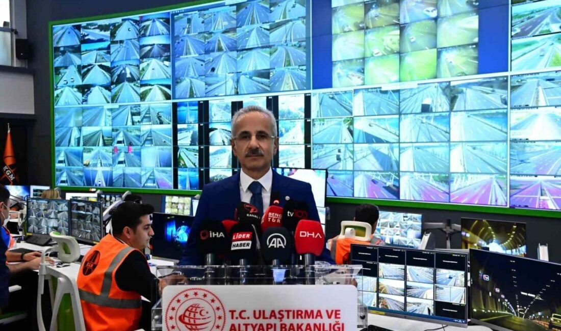 Ulaştırma ve Altyapı Bakanı Abdulkadir Uraloğlu, “Karayolu ağımızın kritik noktalarındaki