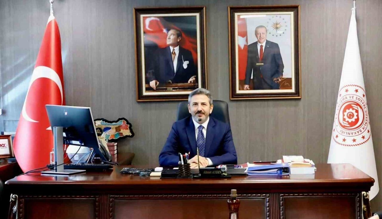 Çalışma ve Sosyal Güvenlik Bakan Yardımcısı Ahmet Aydın, insanlık tarihinin