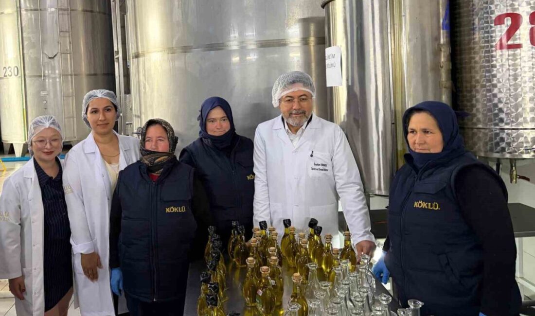 Tarım ve Orman Bakanı İbrahim Yumaklı, Ayvalık’taki zeytinyağı fabrikasını ziyaret