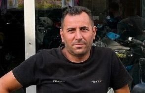 Balıkesir’in Erdek ilçesinde, yüksek sesle müzik dinleme meselesi yüzünden çıkan