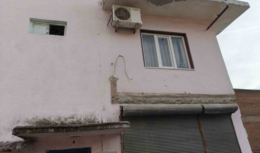 Aydın’ın Efeler ilçesi Mesudiye Mahallesi’nde bulunan ve geçen ay balkonu