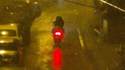 Bartın’da sağanak yağış ve gök gürültüsü ile birlikte etkili olan