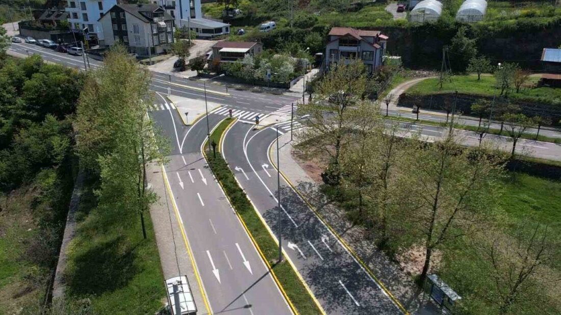 Başiskele ilçesi Aydınkent Mahallesi ve Yuvacık Yakacık Mahallesi sınırlarında yer