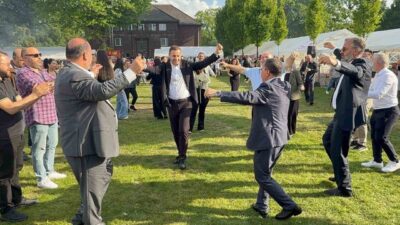 Balıkesir Büyükşehir Belediye Başkanı Ahmet Akın, Almanya’nın Moers şehrinde düzenlenen