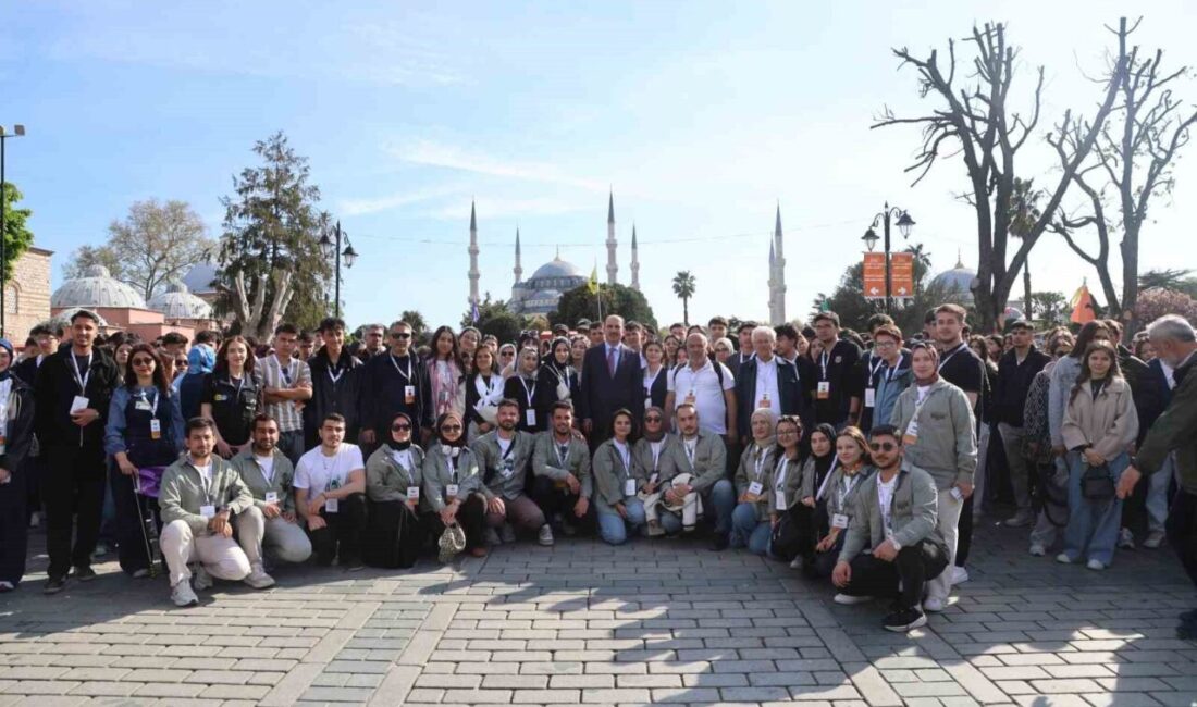 Konya Büyükşehir Belediyesi’nin şehir genelindeki 11. sınıf öğrencilerinin Yüksek Hızlı