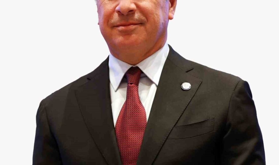 Kıyı Belediyeler Birliği ve Muğla Büyükşehir Belediye Başkanı Ahmet Aras,