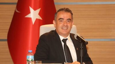 19 Mayıs’ın milli mücadele meşalesinin yakıldığı gün olduğuna dikkat çeken