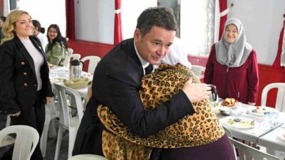 Osmangazi’de yerel yönetim ile vatandaşın doğrudan temasını güçlendiren buluşmalara bir