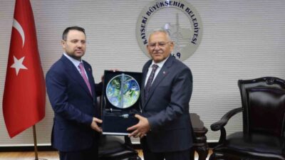 Adalet Bakanı Akın Gürlek; Kayseri Büyükşehir Belediyesi’ni ziyaret ederek Başkan