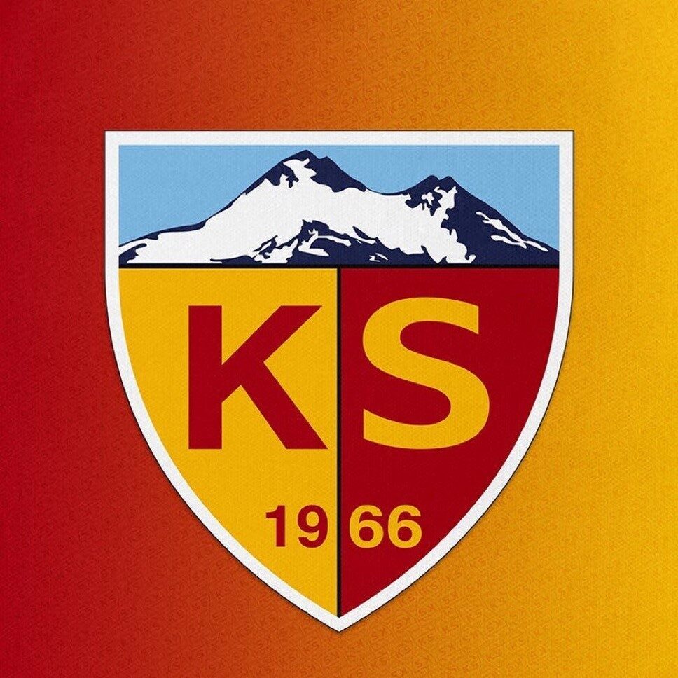 Kayseri Büyükşehir Belediye Başkanı Memduh Büyükkılıç, Kayserispor’un Süper Lig’e veda
