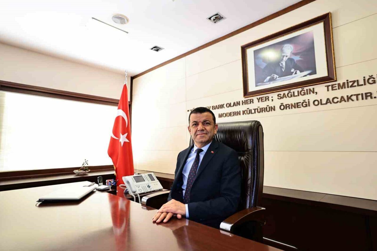Denizli Büyükşehir Belediye Başkanı Bülent Nuri Çavuşoğlu, Anneler Günü dolayısıyla