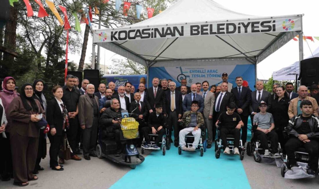 Kocasinan Belediyesi tarafından Engelliler Haftası’nda engelli bireylere yönelik 22 akülü