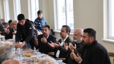 Kocasinan Belediye Başkanı Ahmet Çolakbayrakdar; Kocasinan Kaymakamı Erdoğan Turan Ermiş