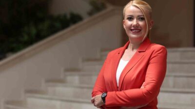 Kurban Bayramı dolasıyla bir mesaj yayımlayan Merkezefendi Belediye Başkanı Şeniz