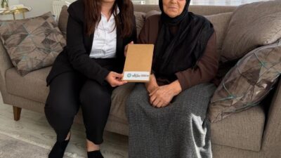 Manisa Büyükşehir Belediyesi, sevgi ve fedakarlığın sembolü olan Anneler Günü’nde