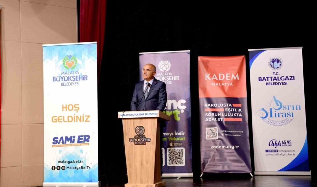 Malatya Büyükşehir Belediye Başkanı Sami Er, Büyükşehir Belediyesi olarak gençlere