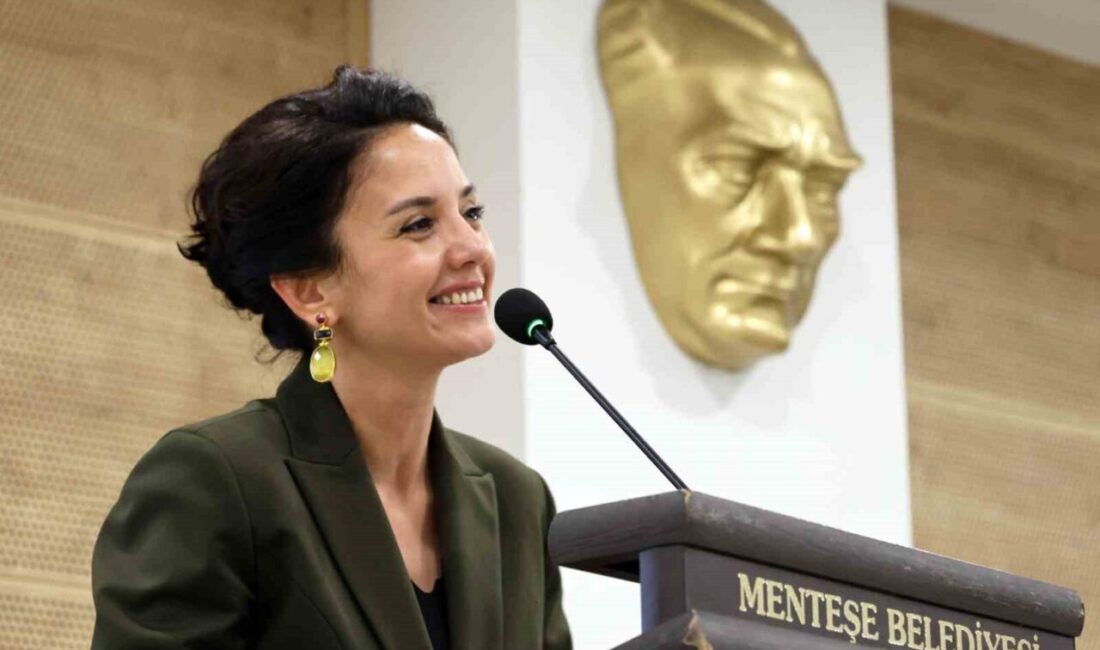 Menteşe Belediye Başkanı Gonca Köksal Aras, 19 Mayıs Atatürk’ü Anma,