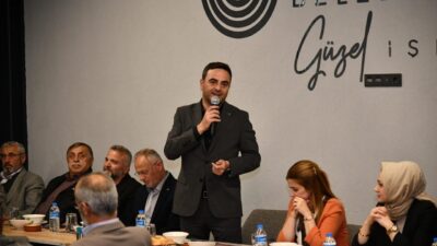 Sivil toplum kuruluşlarının temsilcileriyle bir araya gelen Başiskele Belediye Başkanı