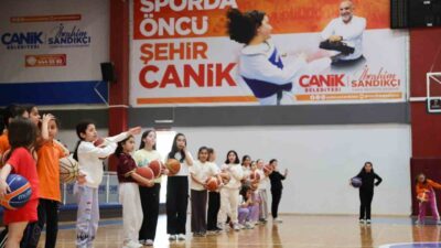 Samsun’un Canik Belediyesi, ücretsiz sporcu servisi ve spor eğitimleriyle birlikte