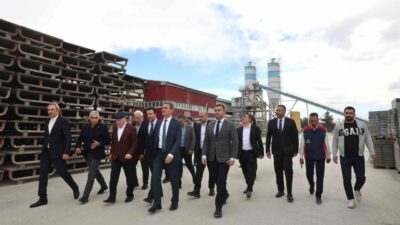 Erzurum Büyükşehir Belediye Başkanı Mehmet Sekmen ve Erzurum Valisi Aydın