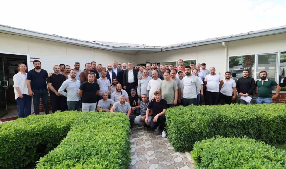 Şehzadeler Belediye Başkanı Hakan Şimşek, Kurban Bayramı öncesi son mesai