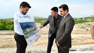 Battalgazi Belediye Başkanı Bayram Taşkın, yapımı süren Çarşıbaşı Yenileme Alanı’nda