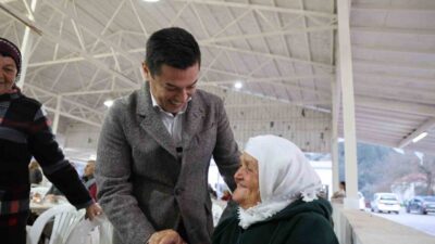 Marmaris Belediye Başkanı Acar Ünlü, tüm vatandaşların bayramını kutlayarak bayram