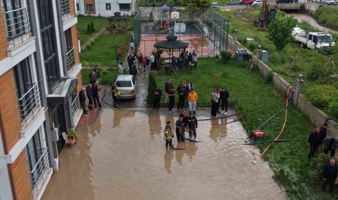 Tokat’ta su baskınlarının yaşandığı Vadi Park Evleri bölgesinde belediye ekipleri