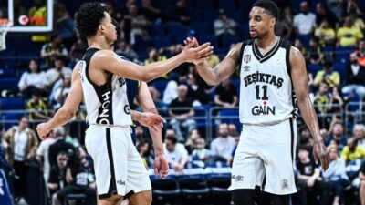 Türkiye Sigorta Basketbol Süper Ligi 29. hafta erteleme maçında Fenerbahçe,
