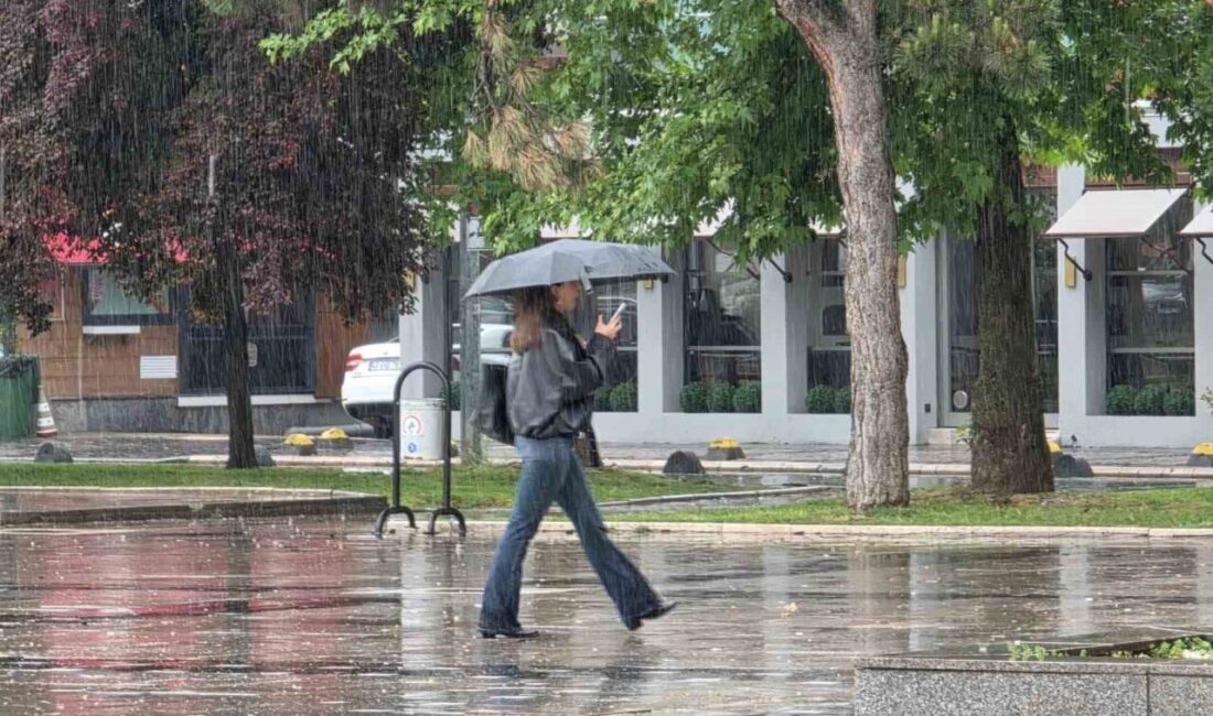 Düzce Valiliği, Batı Karadeniz’de gök gürültülü sağanak uyarısında bulundu. Yağışın