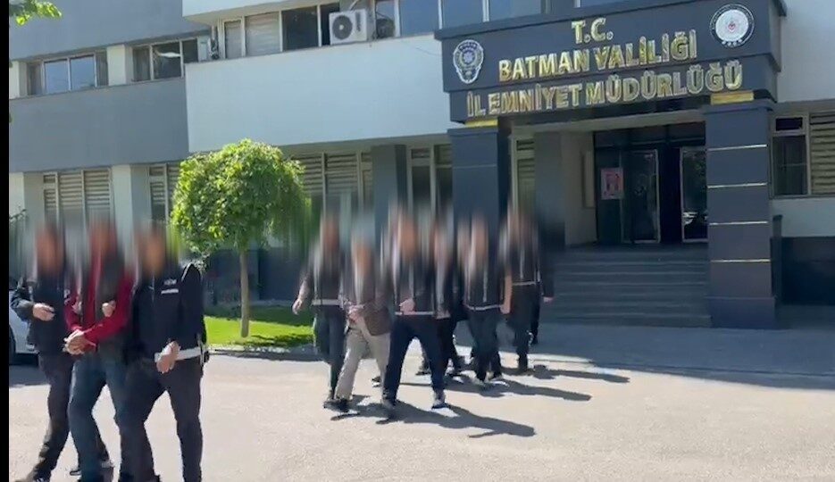 Batman’da haksız kazanç elde ettikleri gerekçesiyle gözaltına alınan 5 şüpheliden