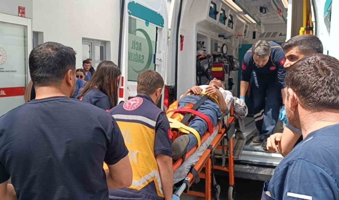 Batman’da yolcu treninin çarptığı 64 yaşındaki vatandaş yaralandı. Olay, saat