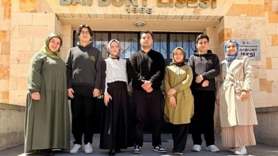 Bayburt Lisesinden 4 öğretmen ve 3 öğrenci, Erasmus+ Konsorsiyum Projesi